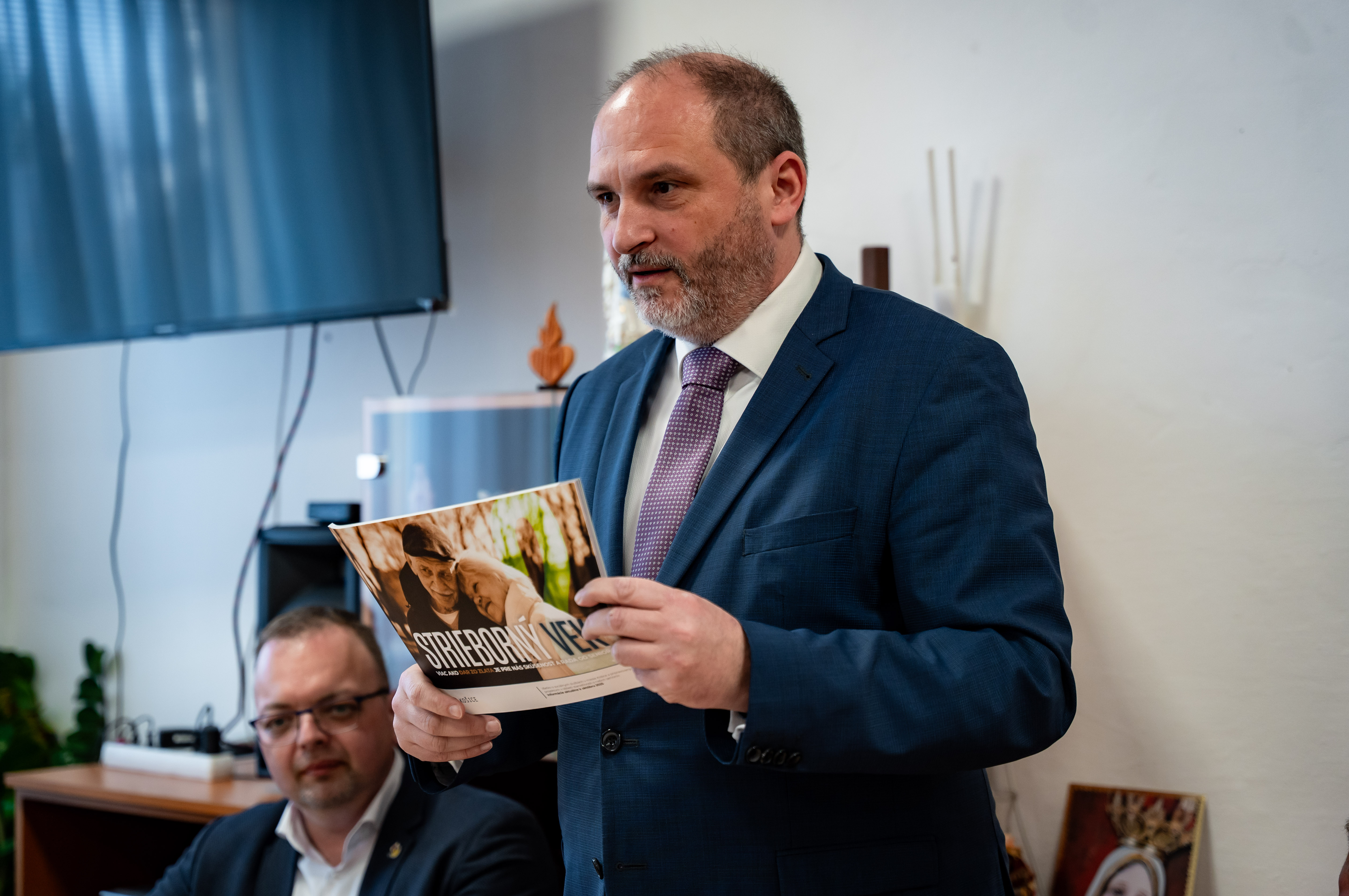 Navsteva seniorskeho klubu OZ seniorov pri Mestskej casti-1-12